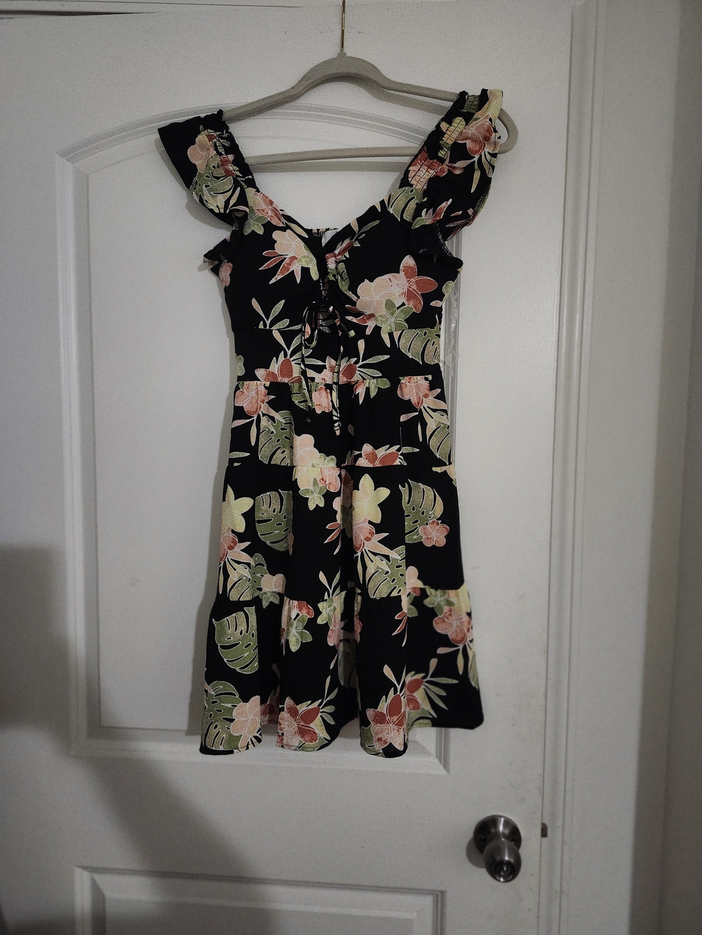 Floral Ruffle-Shoulder Mini Dress in Black and Green